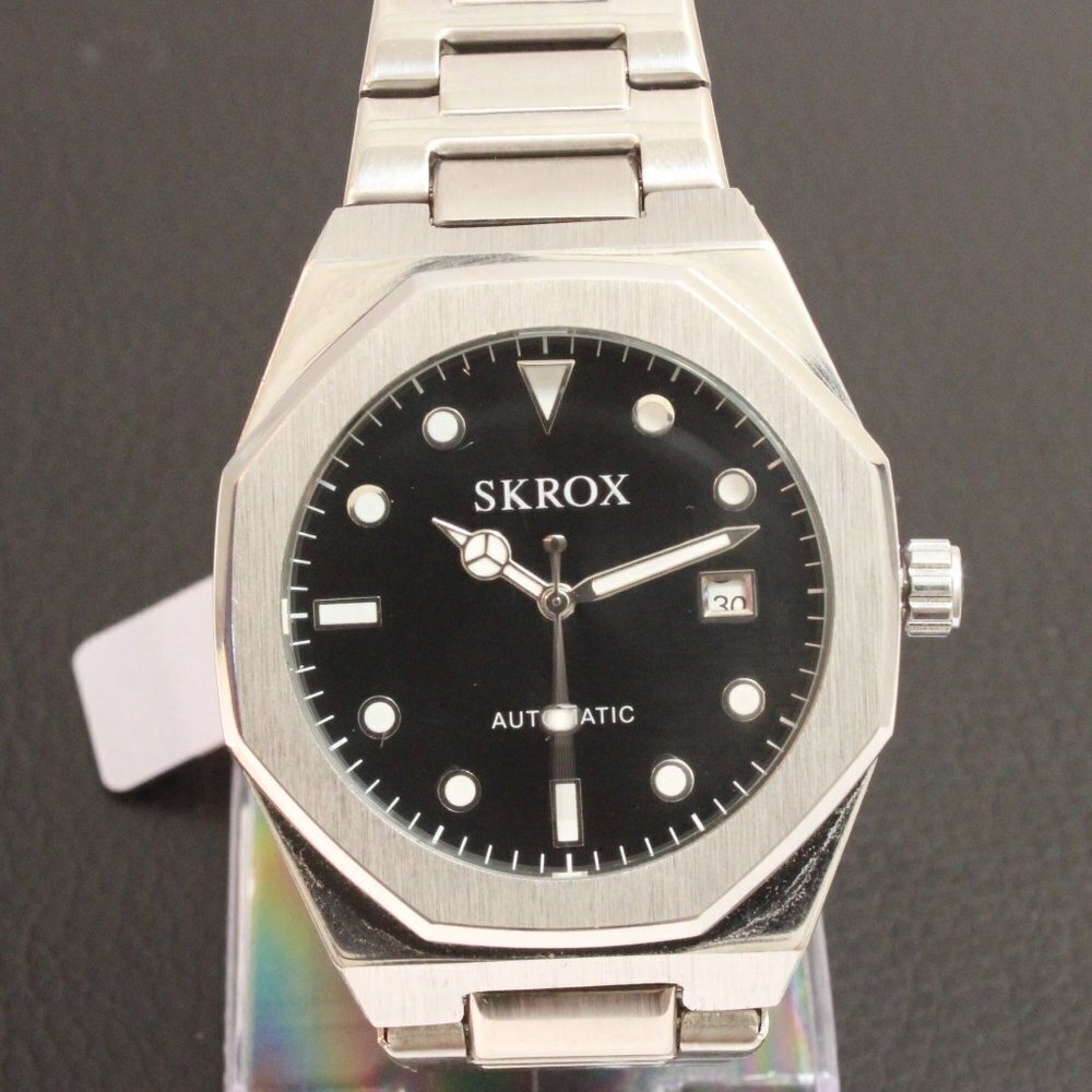 Men's Integrated Bracelet Sports Watch Automatic See Through Case back 41mm - Picture 6 of 12